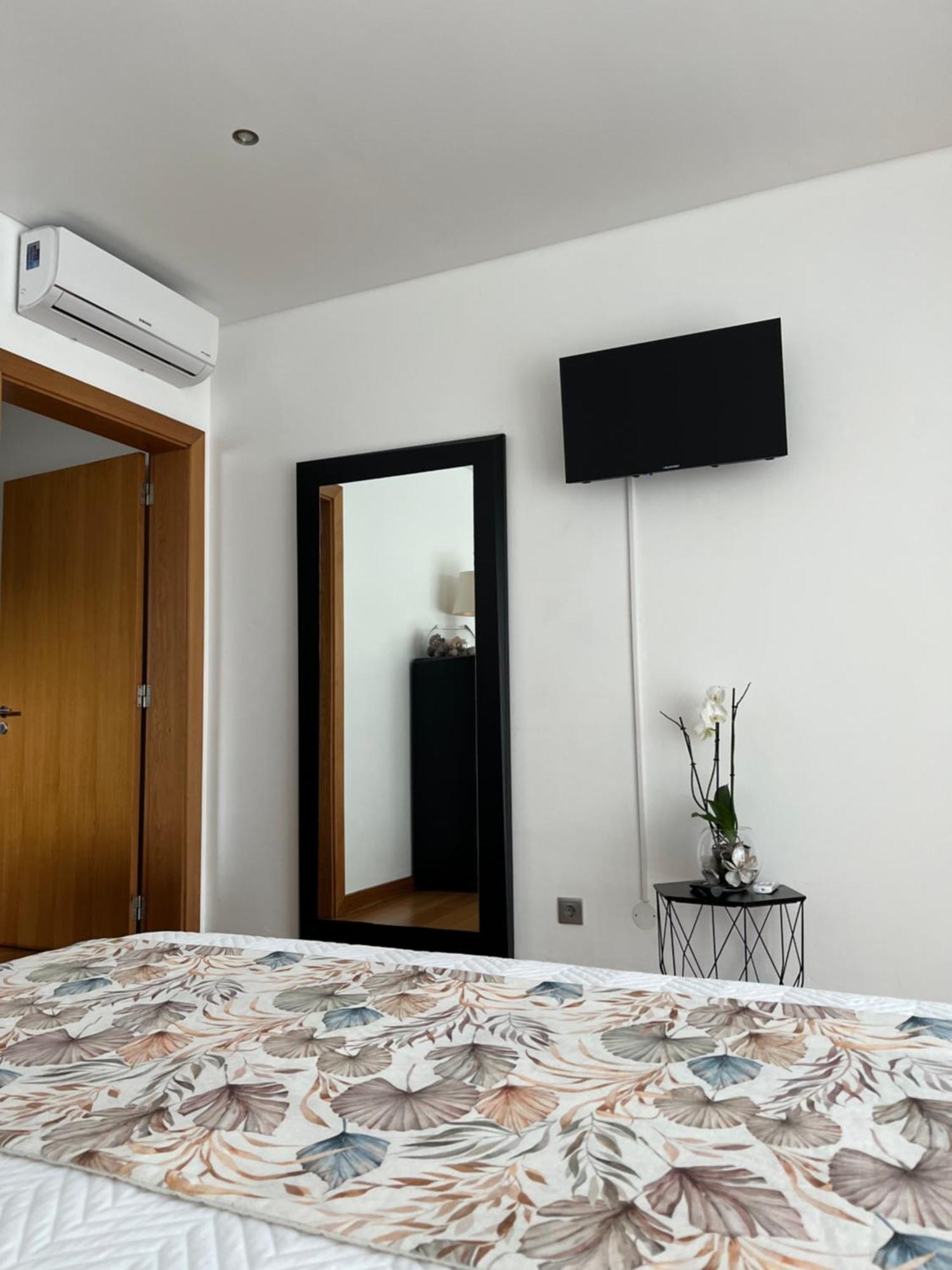 Apartamento Crystal House Angra do Heroísmo Exterior foto